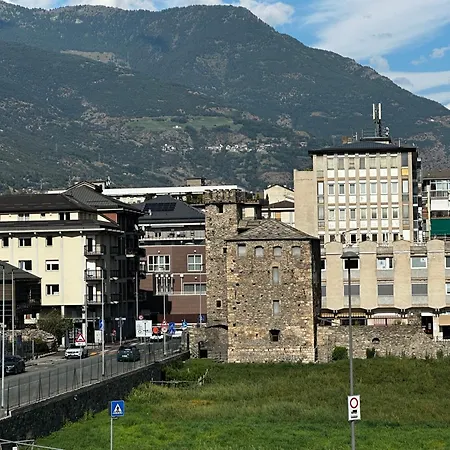 Center Holidays & Bike Box * Aosta